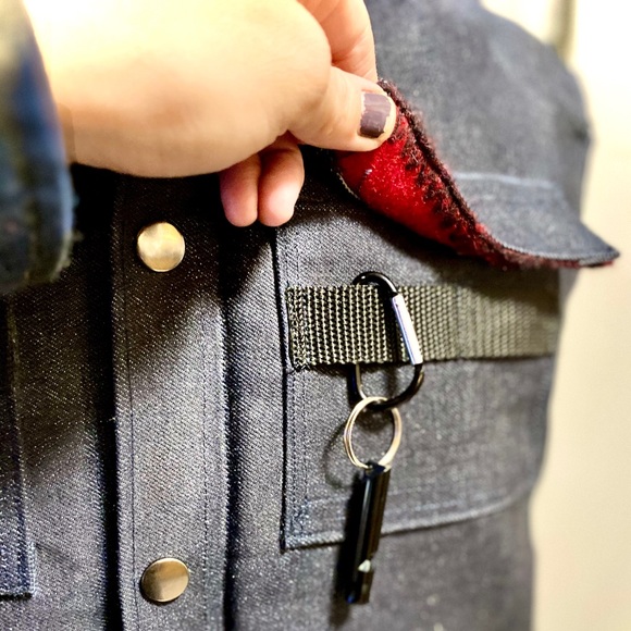 🦊 FOX & VIXEN || HANDMADE VINTAGE || Unisex Blanket-Lined Dead-Stock Denim Vest - Picture 15 of 16